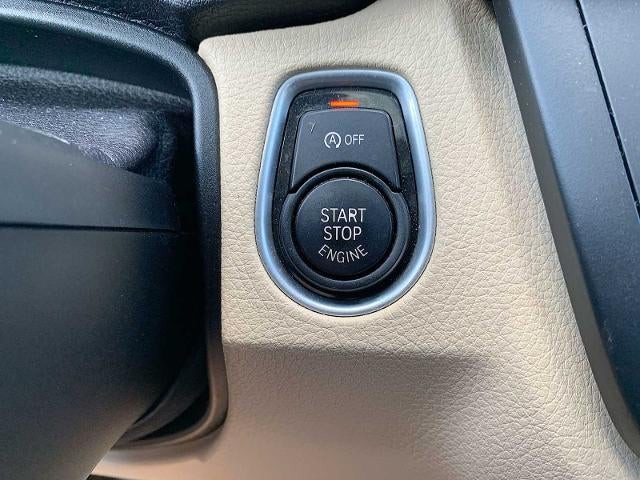 2014 BMW 320i Sedan