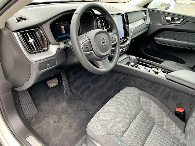 2023 Volvo XC60 B5 AWD Core
