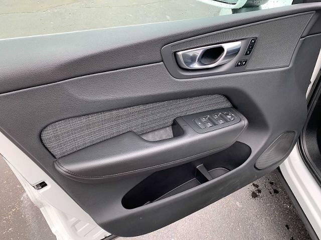 2023 Volvo XC60 B5 AWD Core