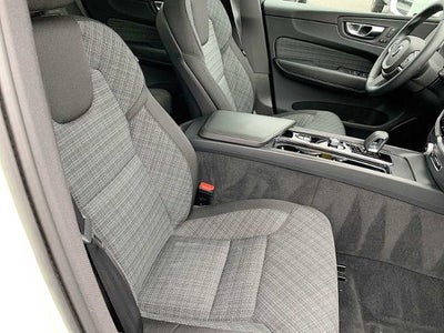 2023 Volvo XC60 B5 AWD Core