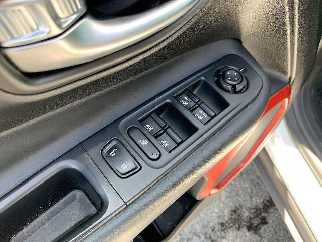 2016 Jeep Renegade Trailhawk - Photo 21