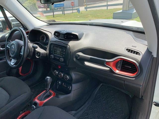 2016 Jeep Renegade Trailhawk - Photo 26
